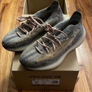 YEEZY BOOST 380 Mist
